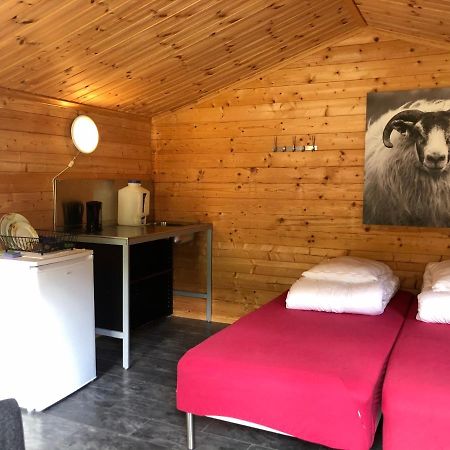 Dalen Gaard camping og hytter Geiranger Eksteriør billede